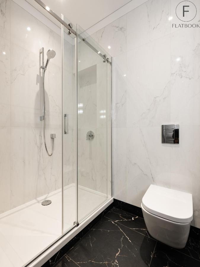 Flatbook - City Center Apartments Brabank With Parking Gdansk Exterior foto